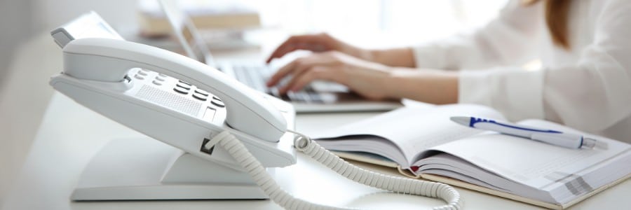 Choosing between cloud and on-site VoIP hosting: A guide for businesses